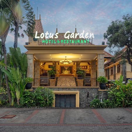 Lotus Garden Hotel Kediri  Ngoại thất bức ảnh