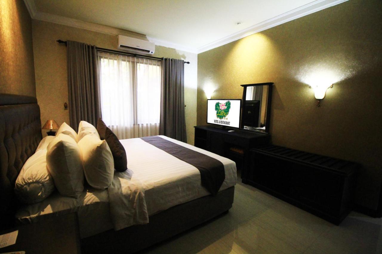 Lotus Garden Hotel Kediri  Ngoại thất bức ảnh